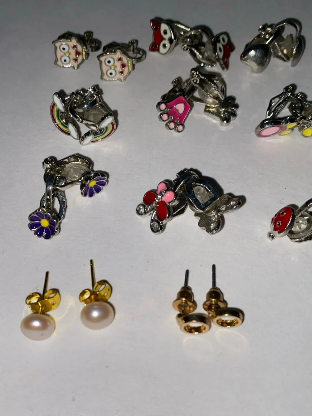 Lot of 20 vintage girls' clip-on stud earrings